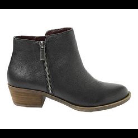 Kensie size 7,8 - Picture 4 of 10